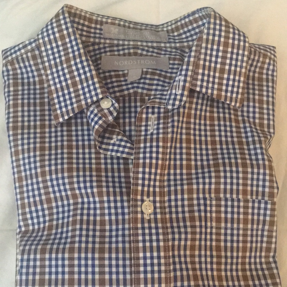 Like new - Nordstrom boys button-down dress shirt